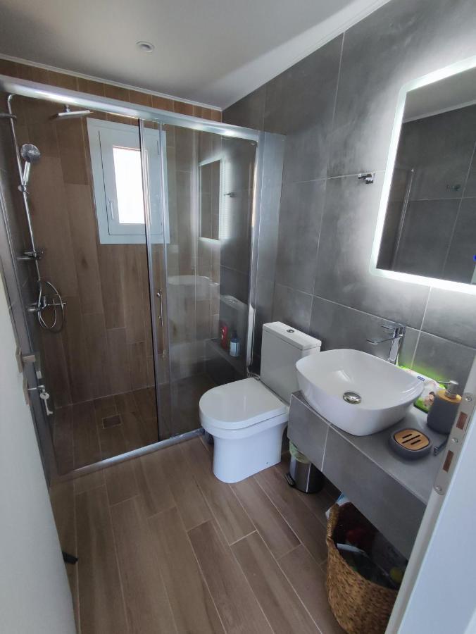 Evilenia Luxury Apartments Kalamata Exterior foto